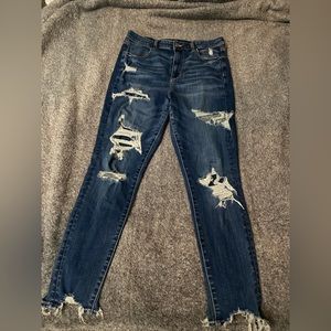 American Eagle Patched/Distressed Jeggings